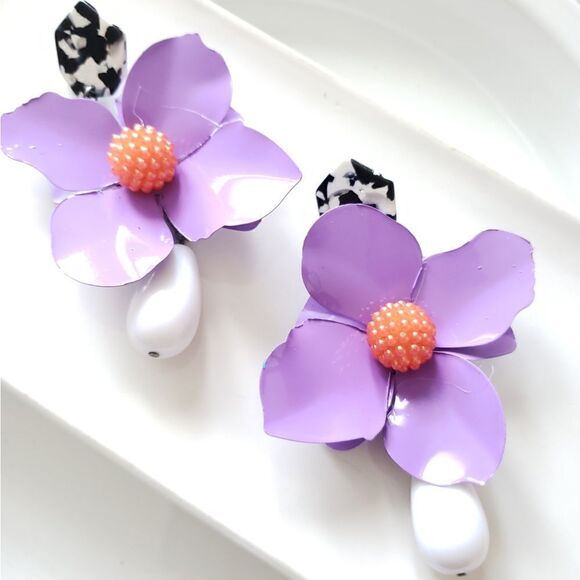 New! Zara Big Flower Earrings - Picture 1 of 11